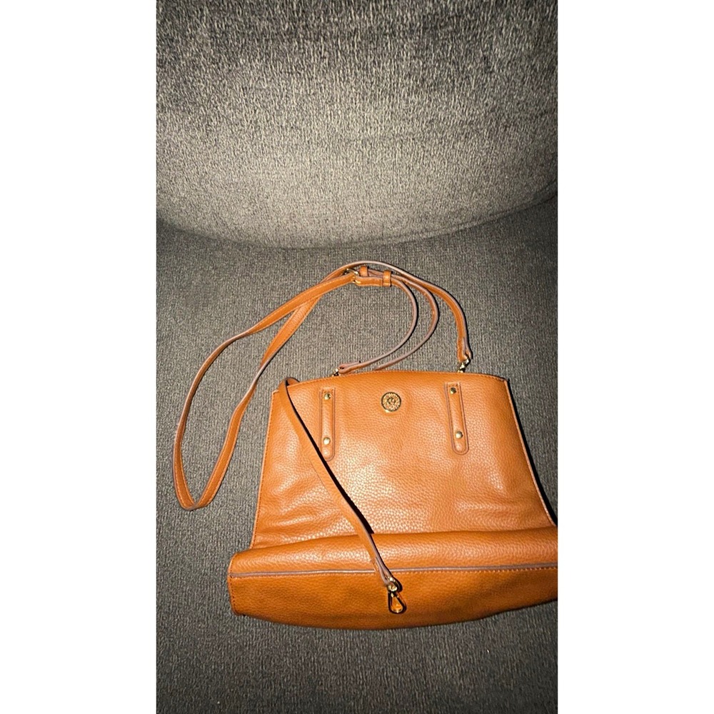 Brown Pebbled Leather Shoulder Bag Zip Closure Gold Hardware Inner Pockets
